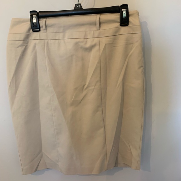 Apt. 9 Dresses & Skirts - APT.9 pencil skirt. Size 8